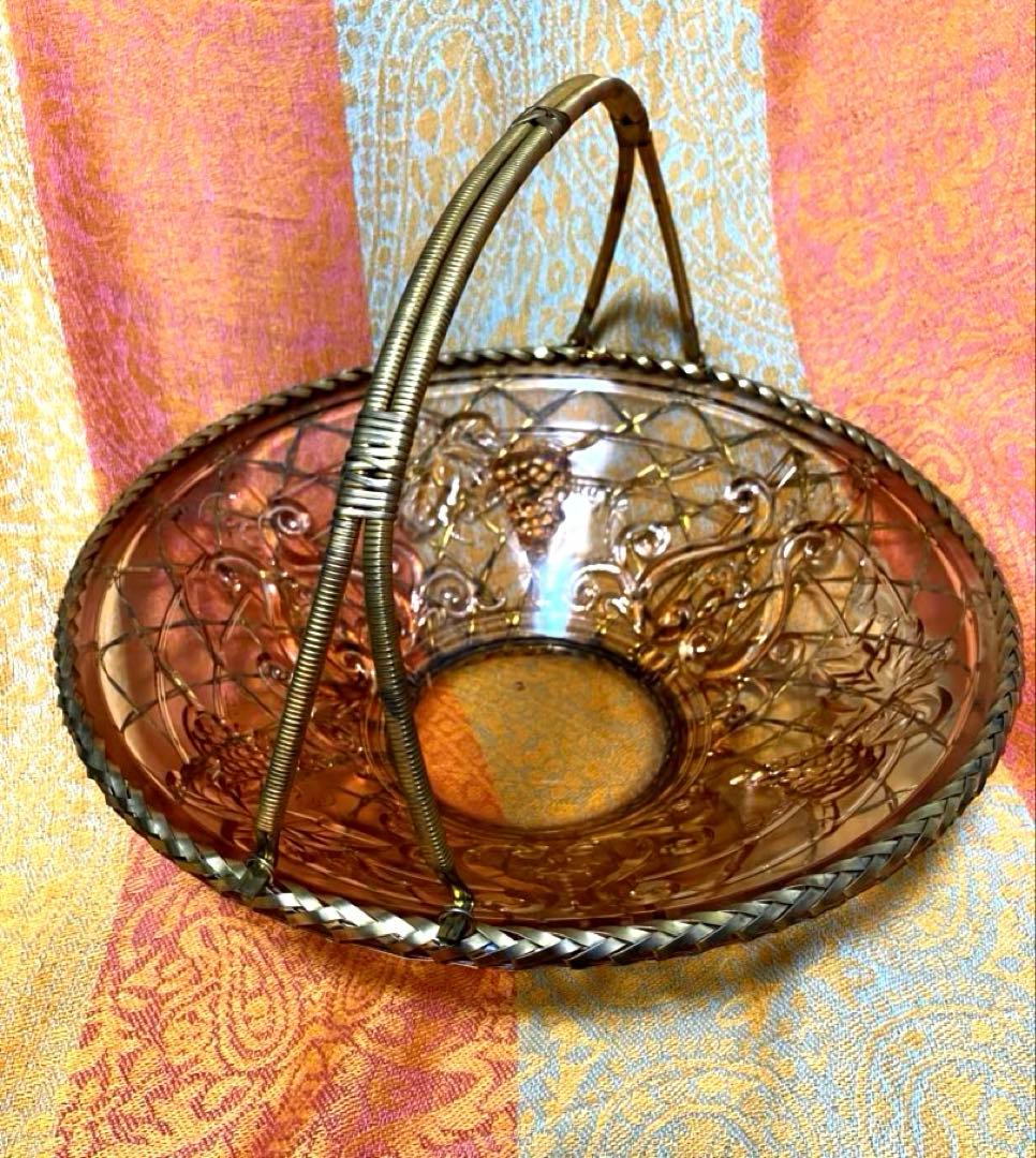 フルーツ皿　菓子皿　ガラス製　ぶどう柄　ヴィンテージ　アンティーク