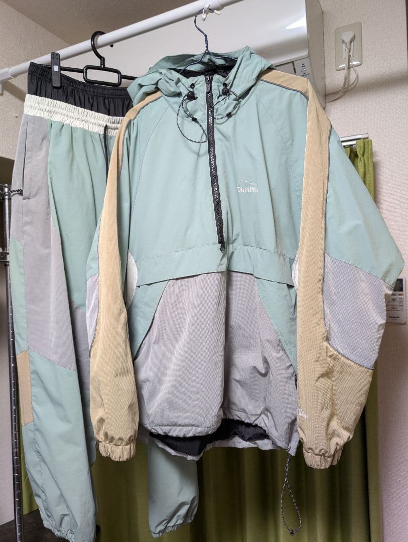 ミントグリーン スノーボードウェアセット