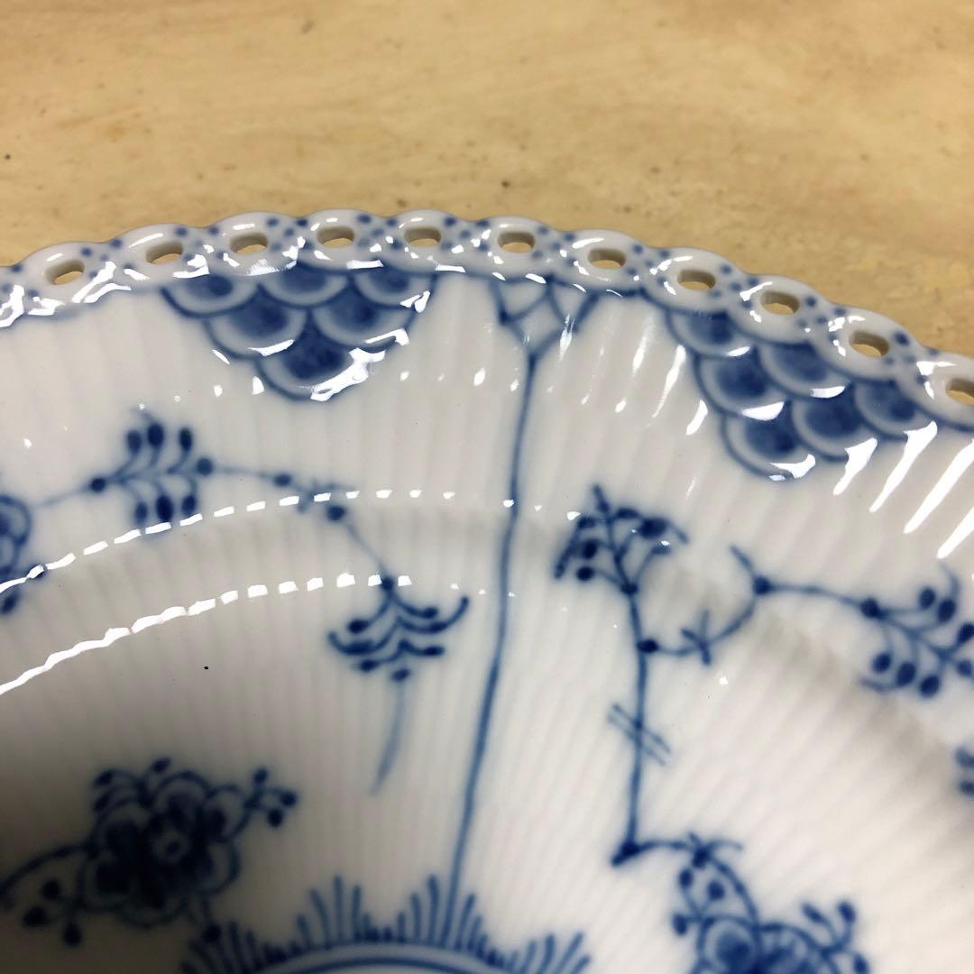 ロイヤルコペンハーゲン　ブルーフルーテッド フルレース ディナープレート