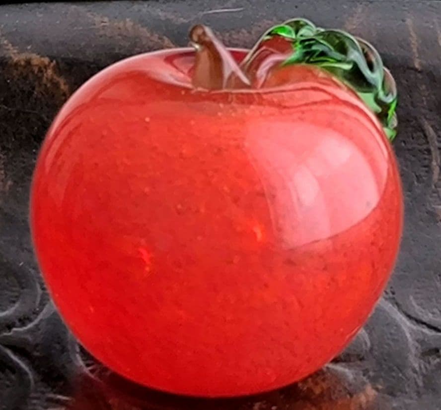 コスタボダのシール付き 赤いリンゴ ガラス 置物 オブジェ 北欧 スウェーデン