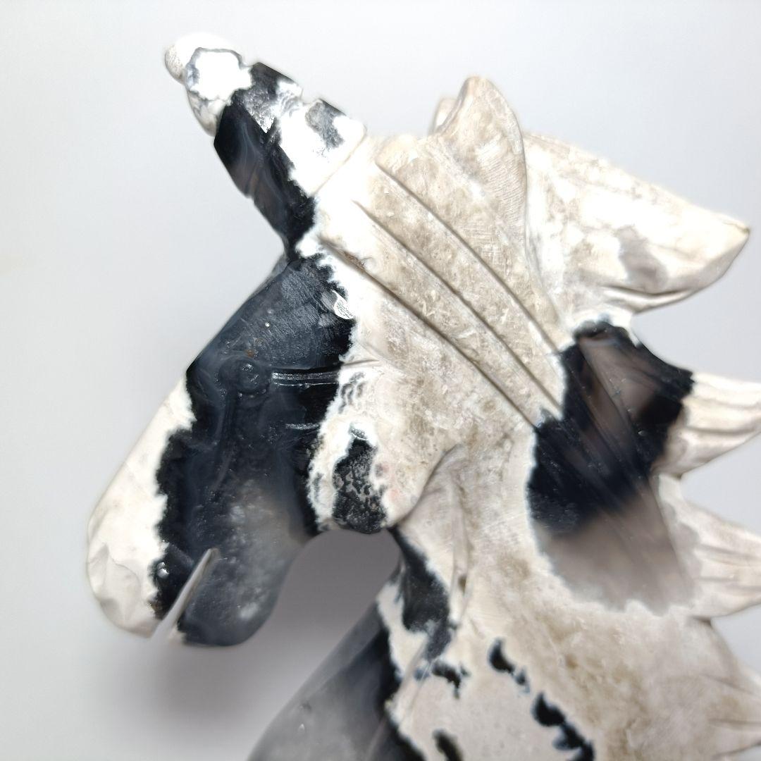 ボルケーノアゲート　ユニコーン　ペガサス　火山瑪瑙　ジオード　天然石　置物