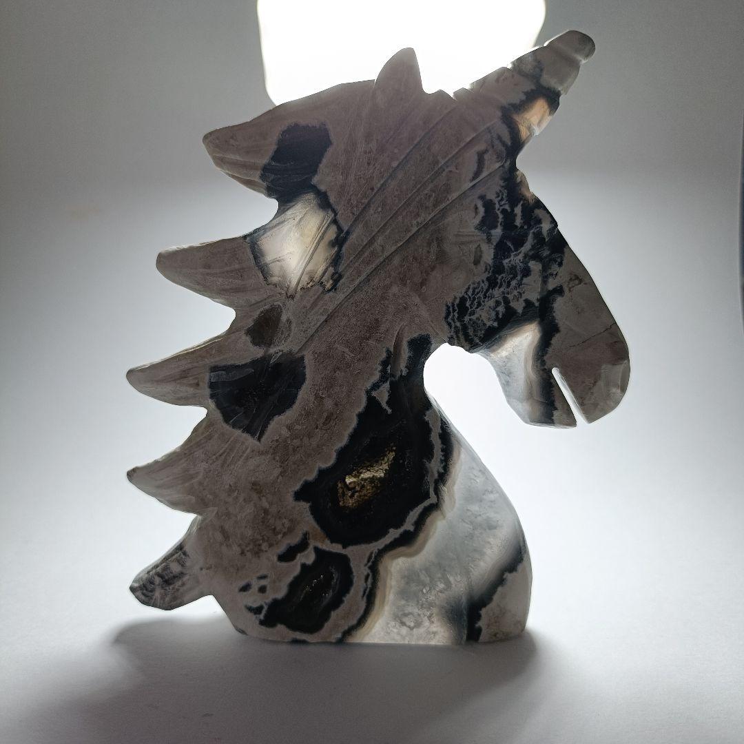 ボルケーノアゲート　ユニコーン　ペガサス　火山瑪瑙　ジオード　天然石　置物