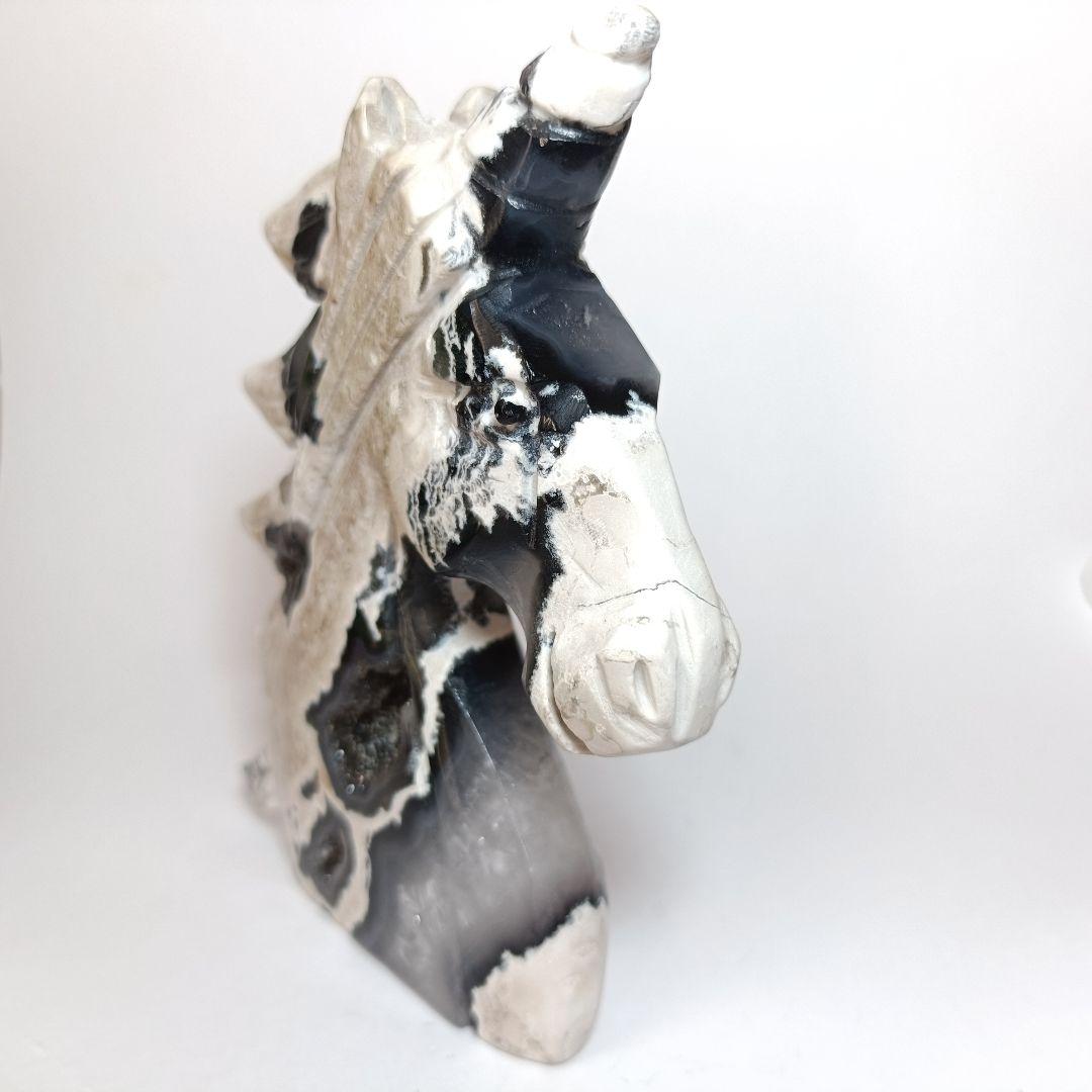 ボルケーノアゲート　ユニコーン　ペガサス　火山瑪瑙　ジオード　天然石　置物
