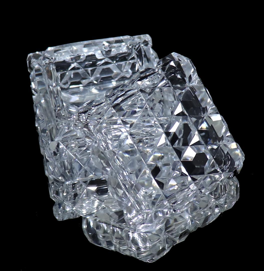 オールド・バカラ 珍品 スクエア型切子蓋物 ダイヤモンドカットディアマン小物入れ