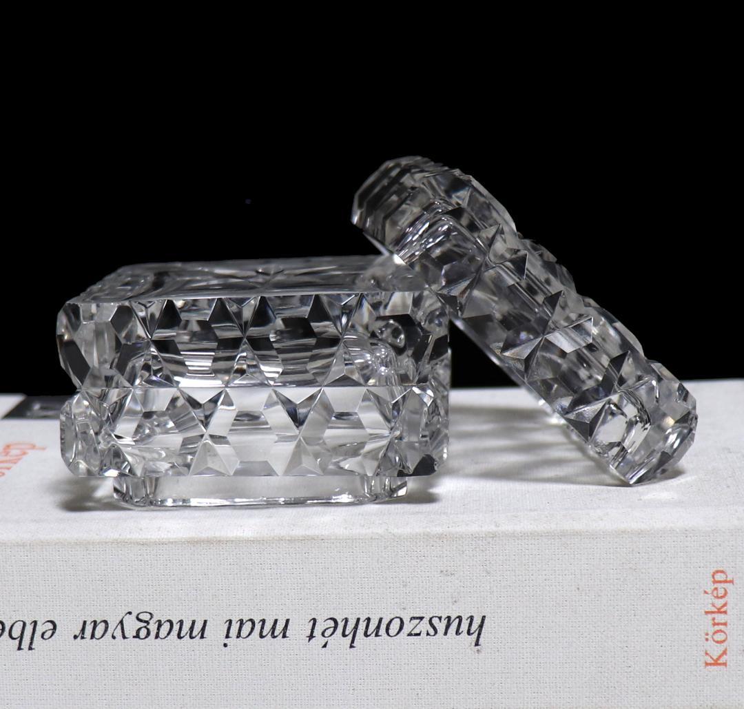 オールド・バカラ 珍品 スクエア型切子蓋物 ダイヤモンドカットディアマン小物入れ