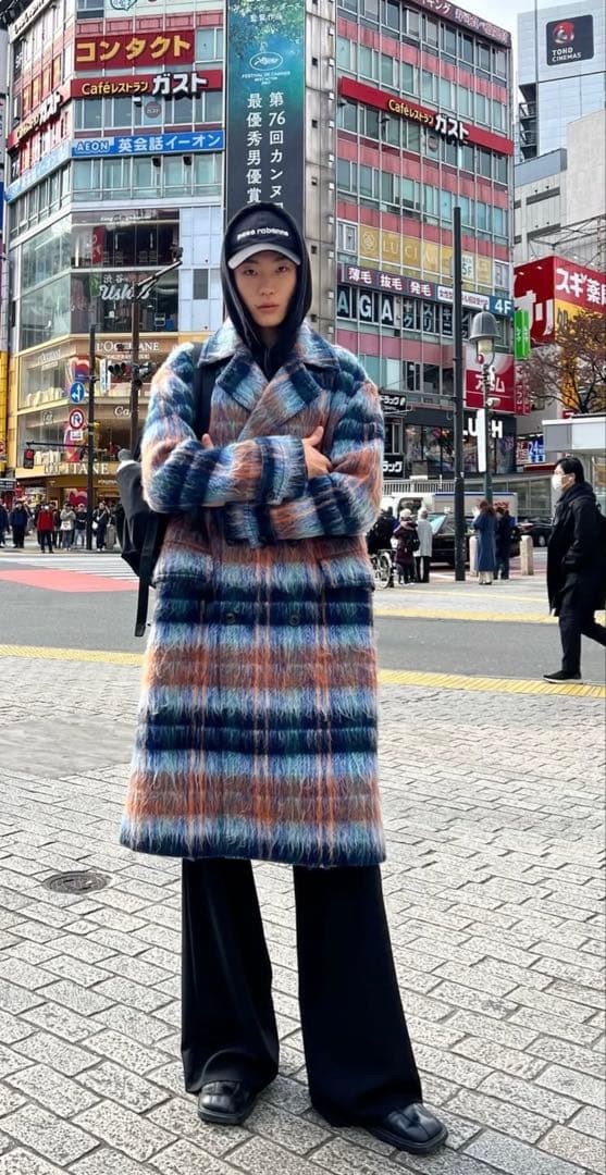 cos コート 原島たかと着用