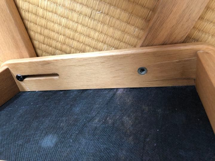 カリモク　学習椅子　XT1441PN