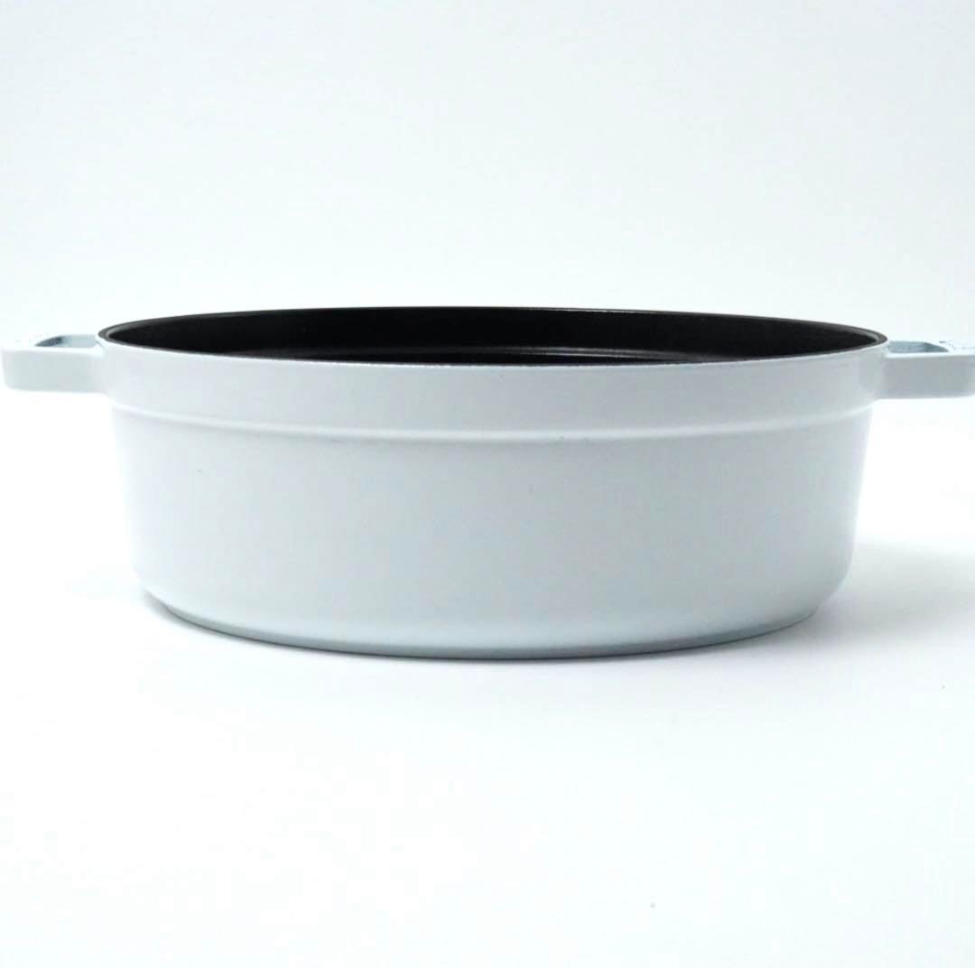 ストウブ staub ピコココット ラウンド シャロー　26cm ホワイト