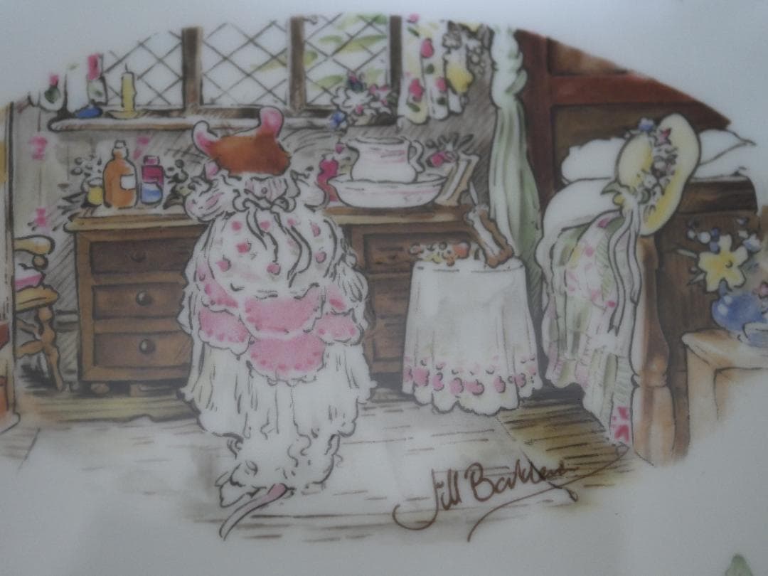 ロイヤルドルトン ブランブリーヘッジ Poppy's Bedroom 楕円トレイ