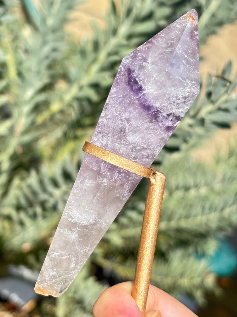 ブラジル　ミナスジェライス州　アメジスト　専用スタンド付き