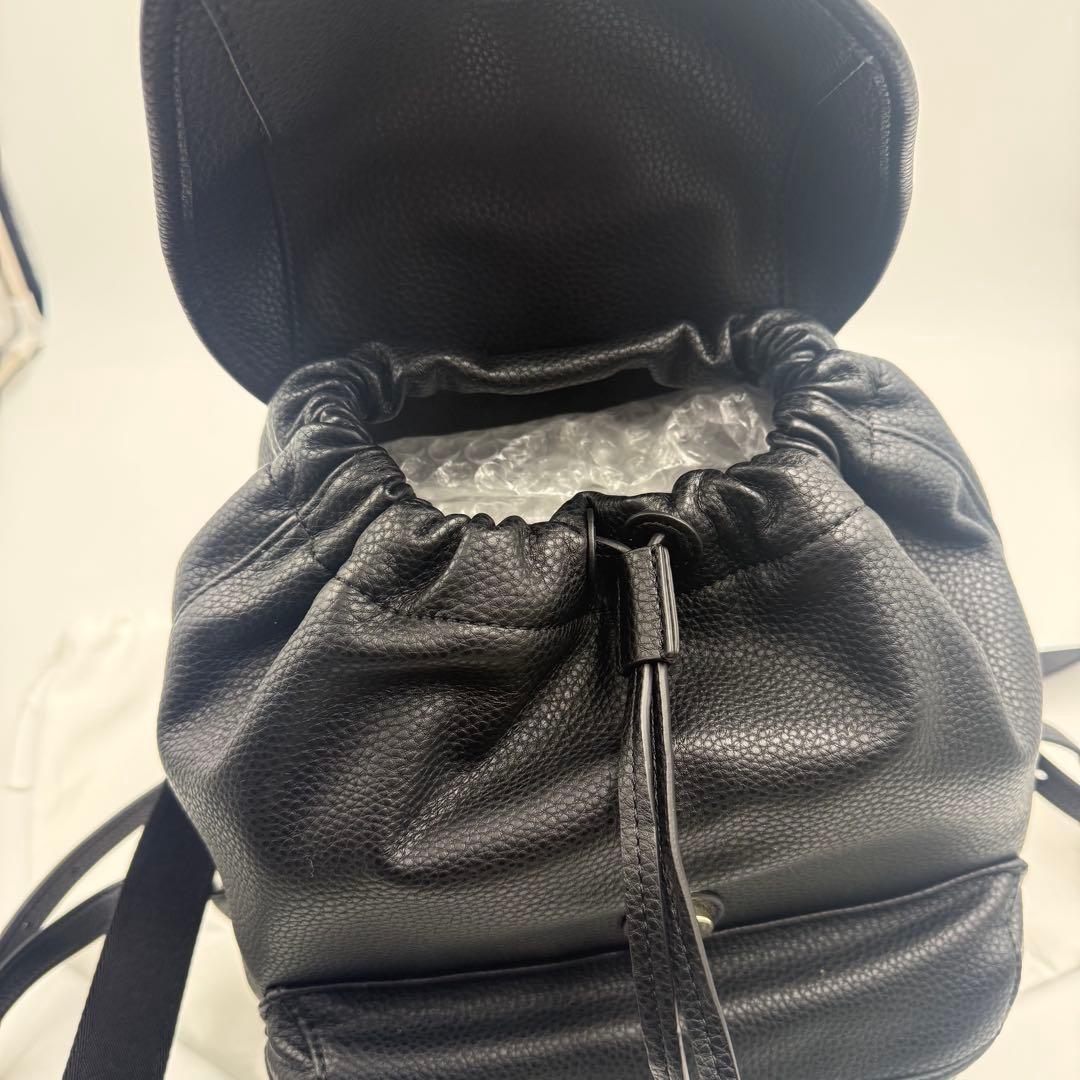 ✨未使用級✨FURLA ブラック レザー バックパック　CLASSIC s ネロ