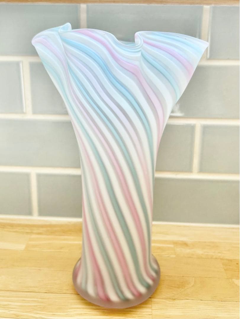 レトロ ガラス 花瓶 フラワーベース フリル カメイ ミッドセンチュリー 未使用