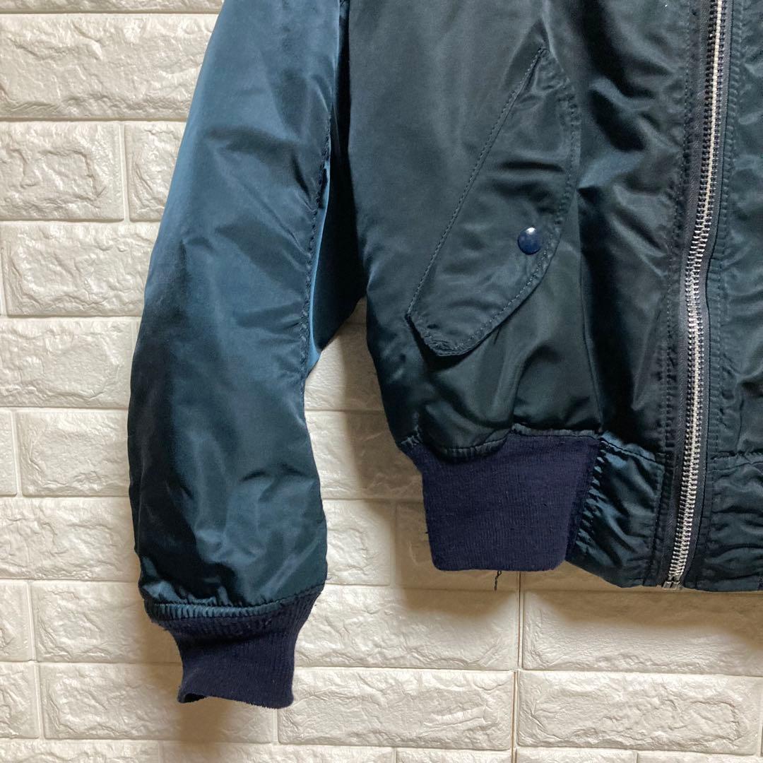 【アルファインダストリーズ】（M）MA1 フライトジャケット 米国製 ジップUP