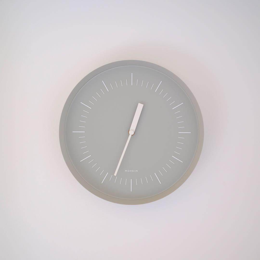 MOHEIM HORN(グレー/グレー)掛け時計 28cm