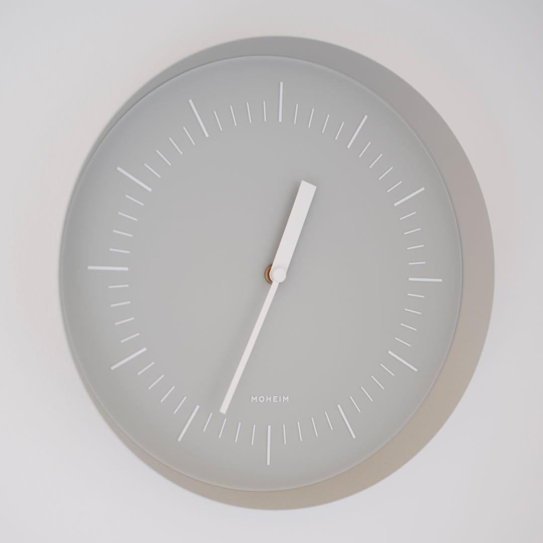 MOHEIM HORN(グレー/グレー)掛け時計 28cm