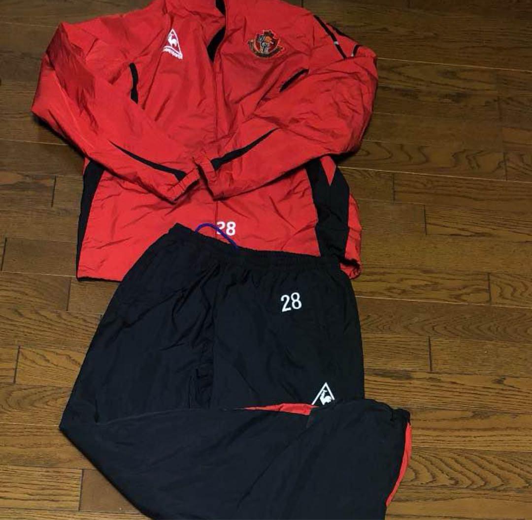 名古屋グランパス ウィンドブレーカー　ジャージ セットアップ