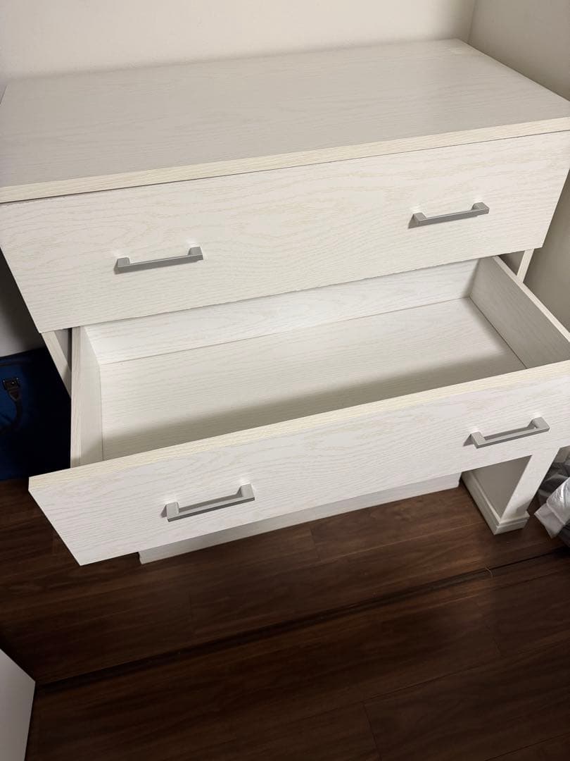 (直接取引でお安くします)ニトリ ホワイト木製チェスト 4段 幅79.5cm