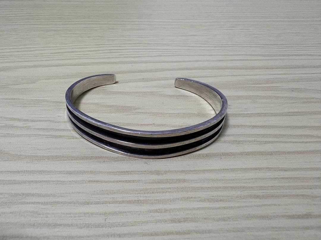 トムホーク　2ラインバングル　インディアンジュエリー