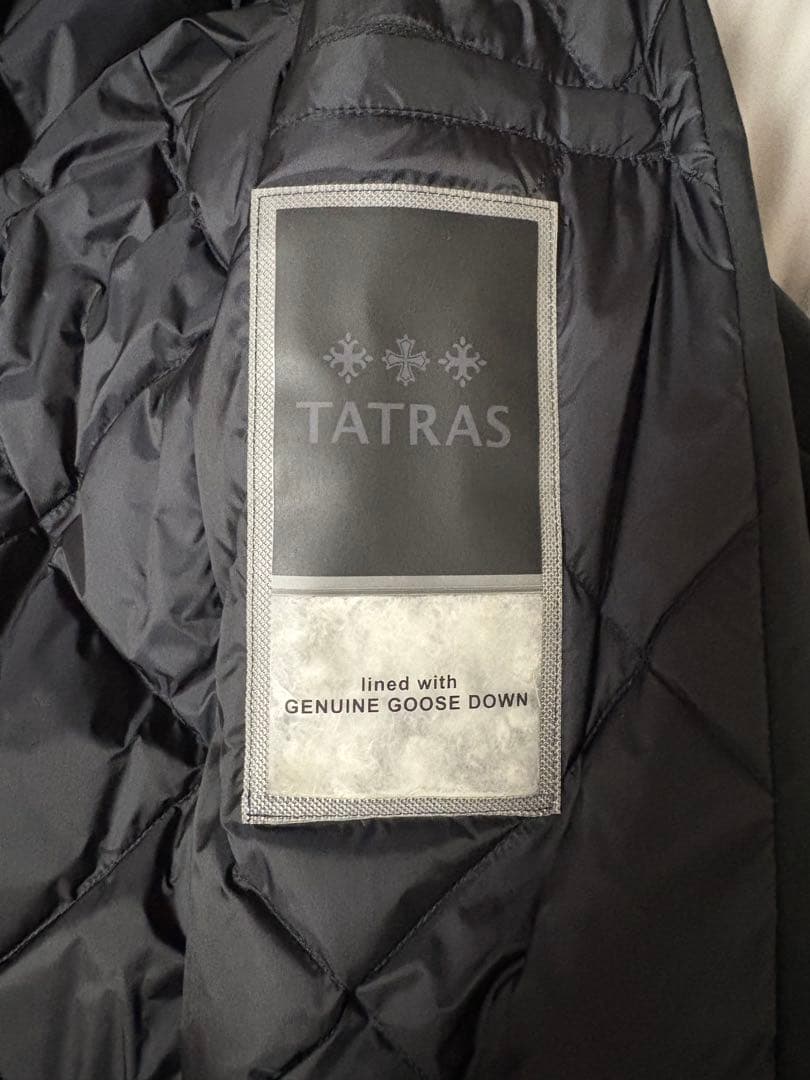 タトラス　ダウンステンカラーコート　フニエ