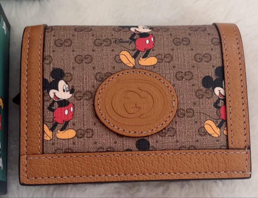 GUCCI ミッキーマウス 二つ折り財布