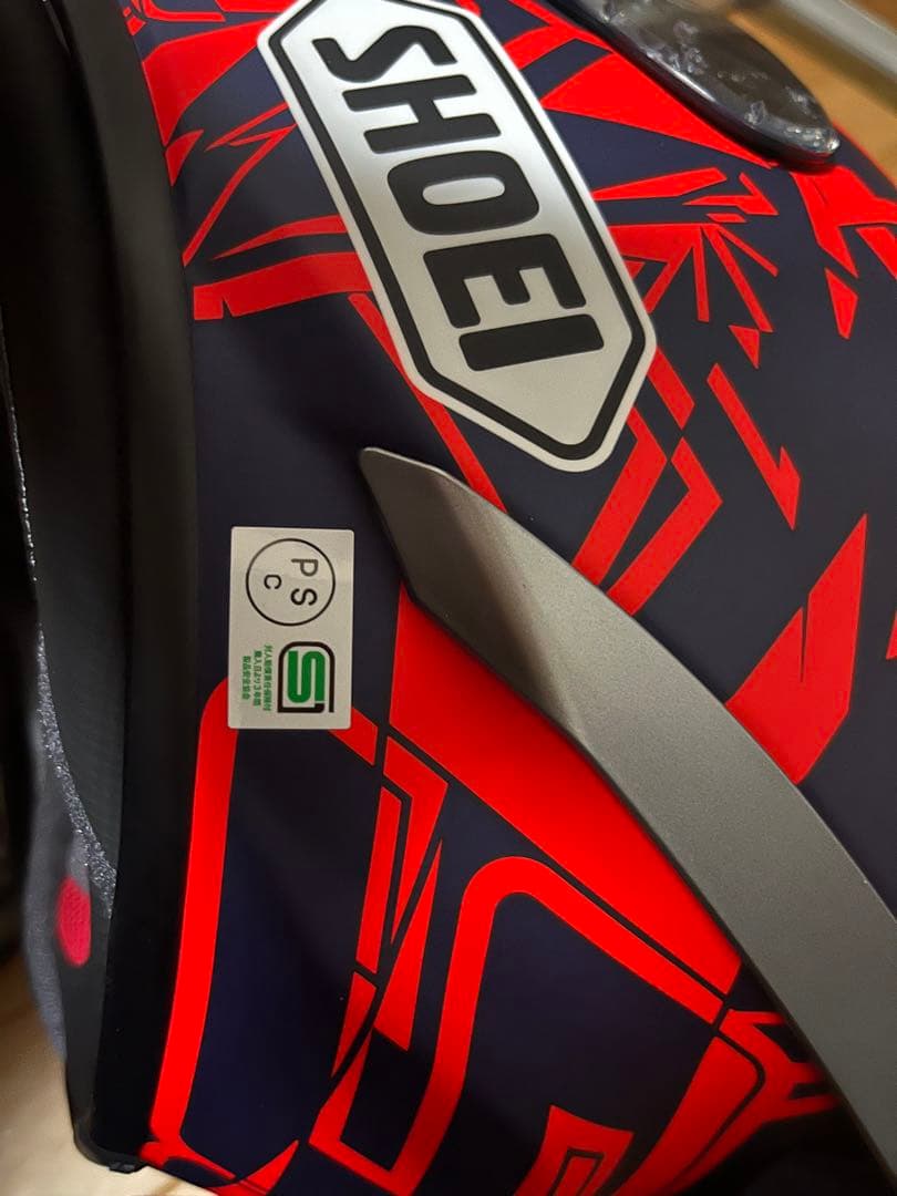 スタン　SHOEI X-Fifteen MARQUES DAZZLE