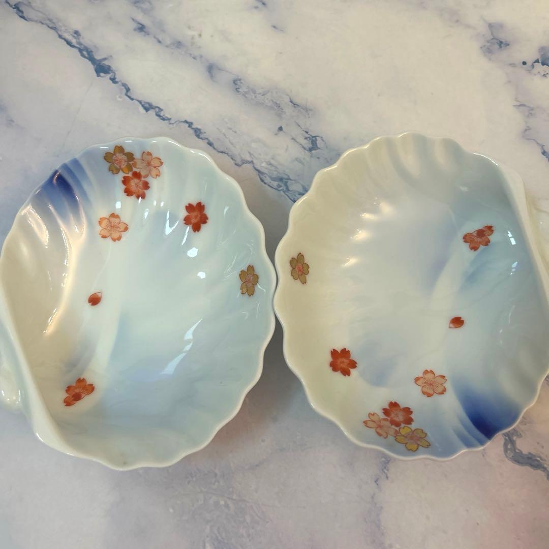 宮内庁御用達　老舗 深川製磁　百年庵　貝デザイン　金彩桜花お皿二枚　新品未使用品