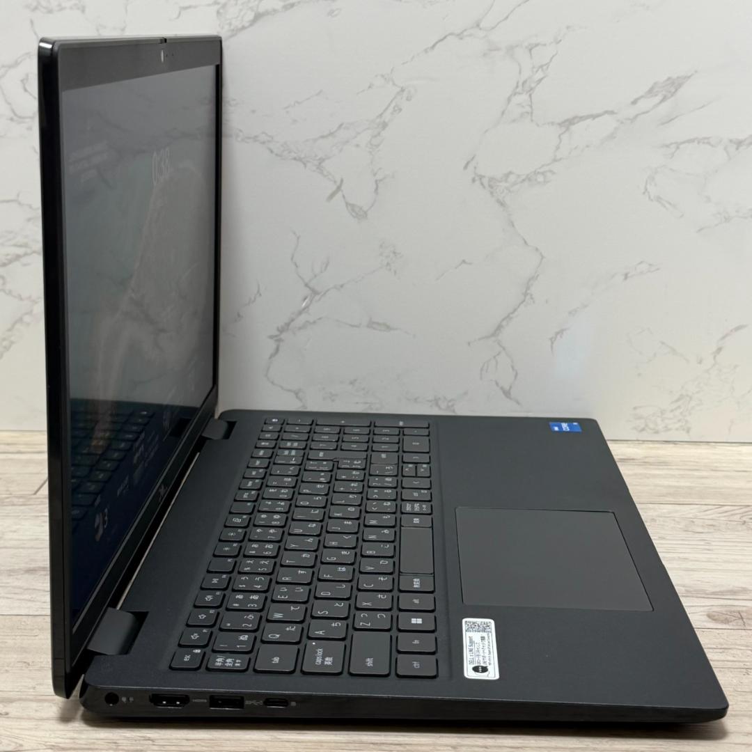 第11世代i5 メモリ16GB テンキー付き バッテリー良 15.6インチ