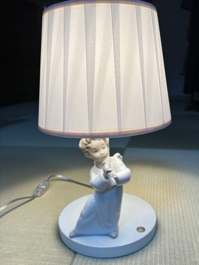 【リヤドロ】笛を吹く天使　ライトスタンド