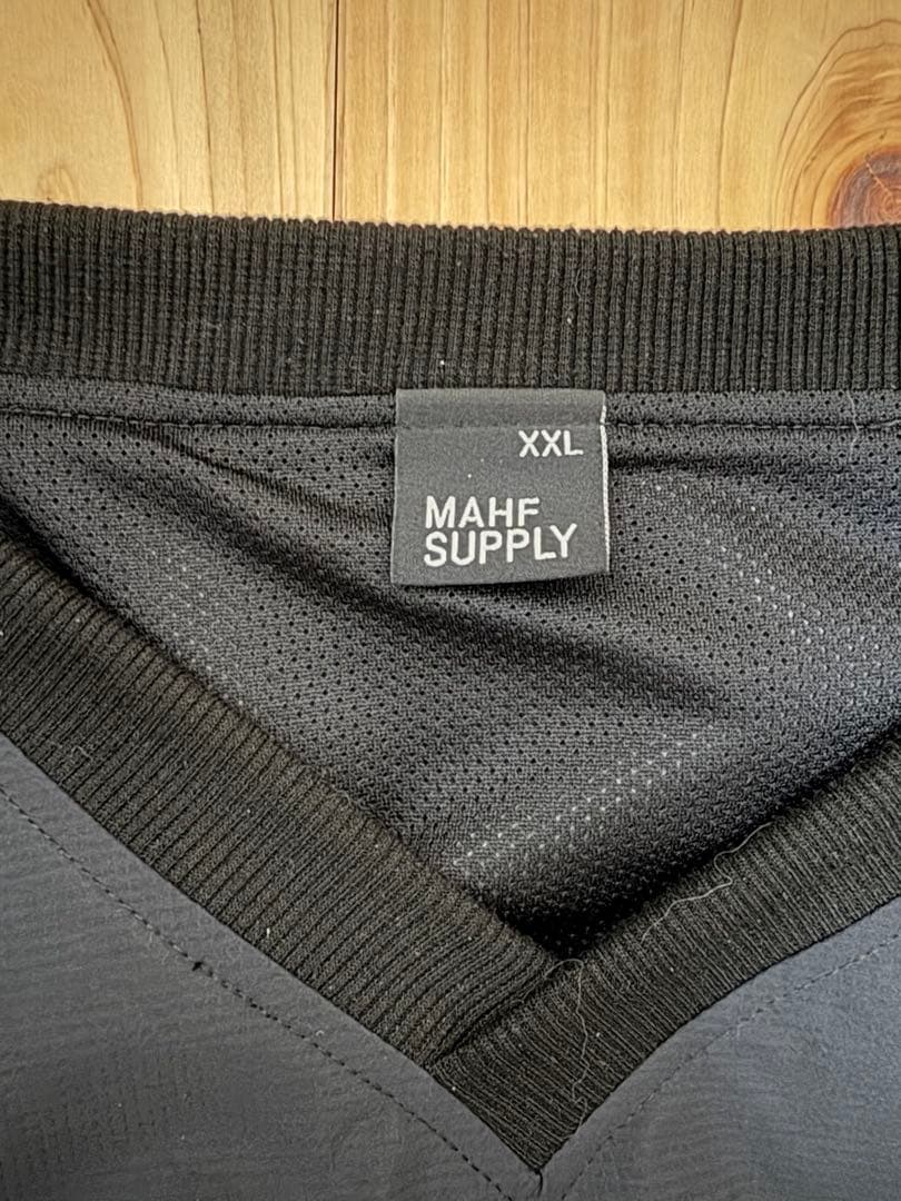 MAHF マーフ Vネックプルオーバーシャツ XXL