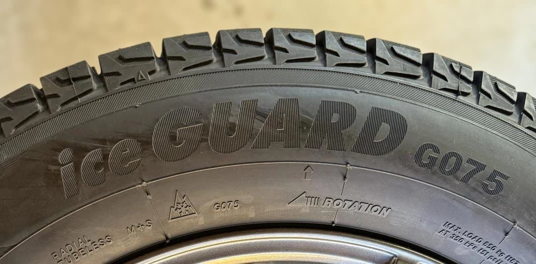 KKヨコハマiceGUARD G075 225/65R174本タイヤのみ）