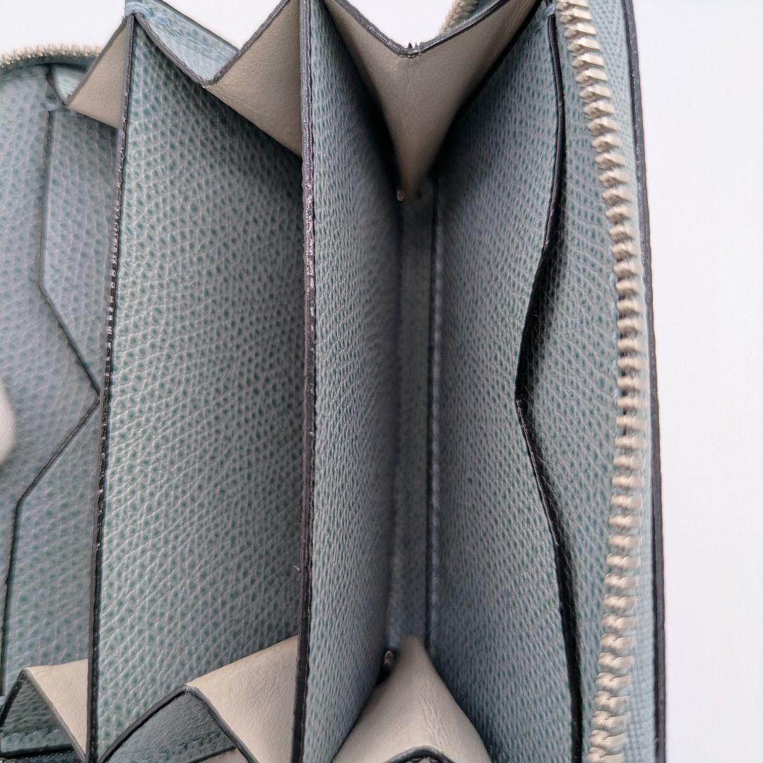 ヴァレクストラ Valextra グレー レザー ケース coincase