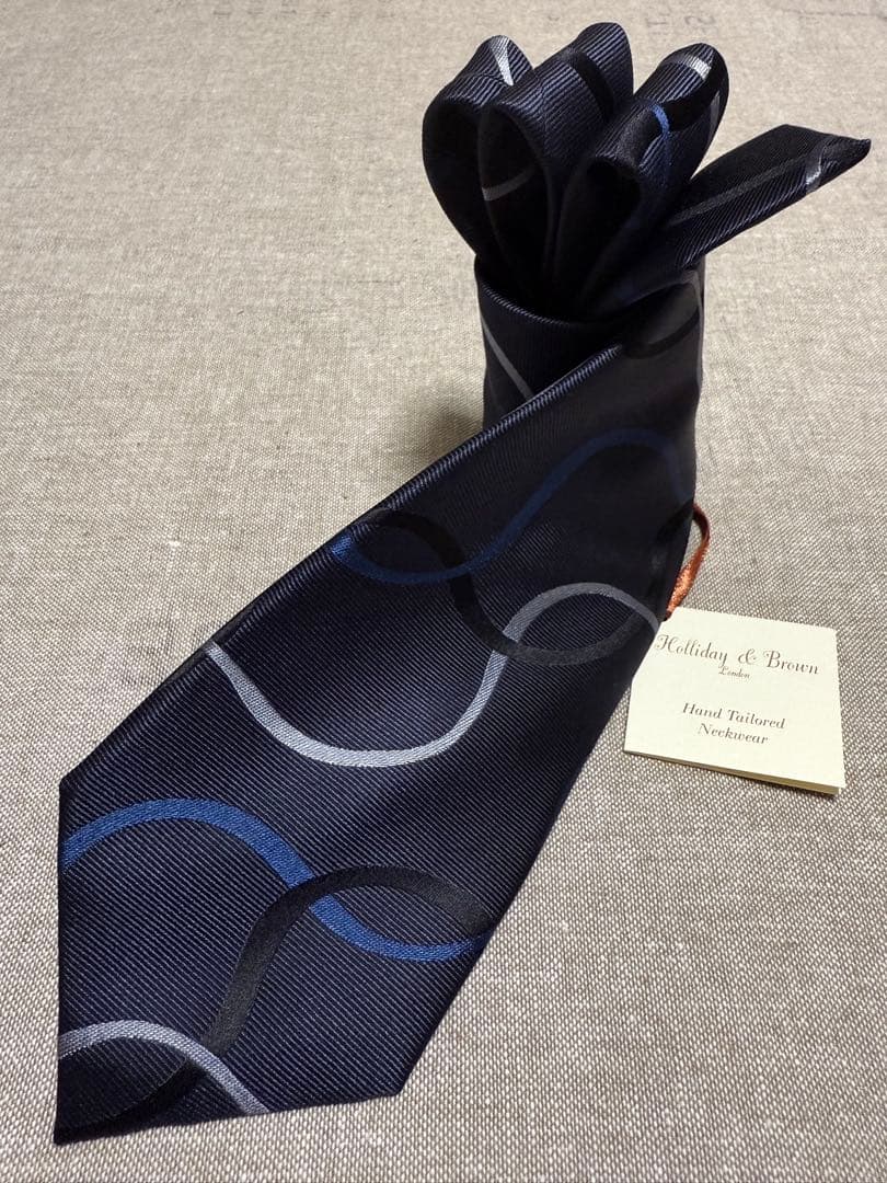 【新品】Holliday & Brown／WAVEジャガードタイ／ネイビー