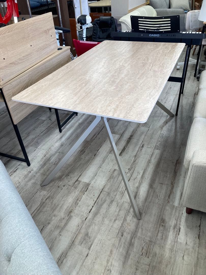 セラミックダイニングテーブル　クロス脚　マーブルベージュ　北九州市福岡市限定