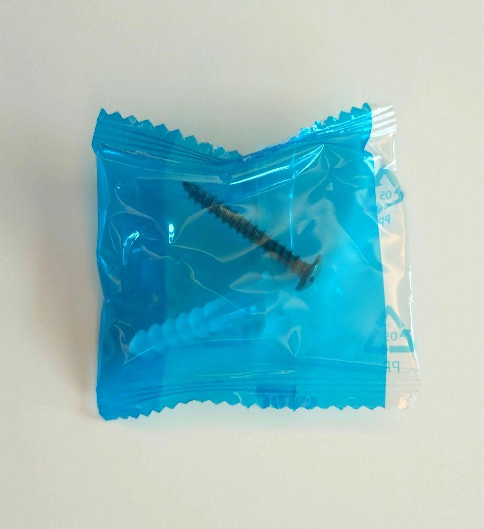 Umbra（アンブラ）ペブルミラー新品未使用（送料込み）