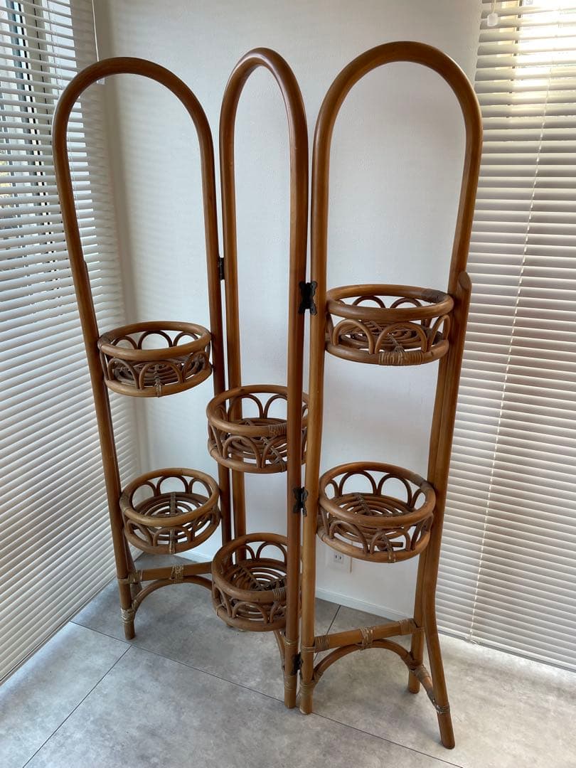 ラタン製 4段植物ラック