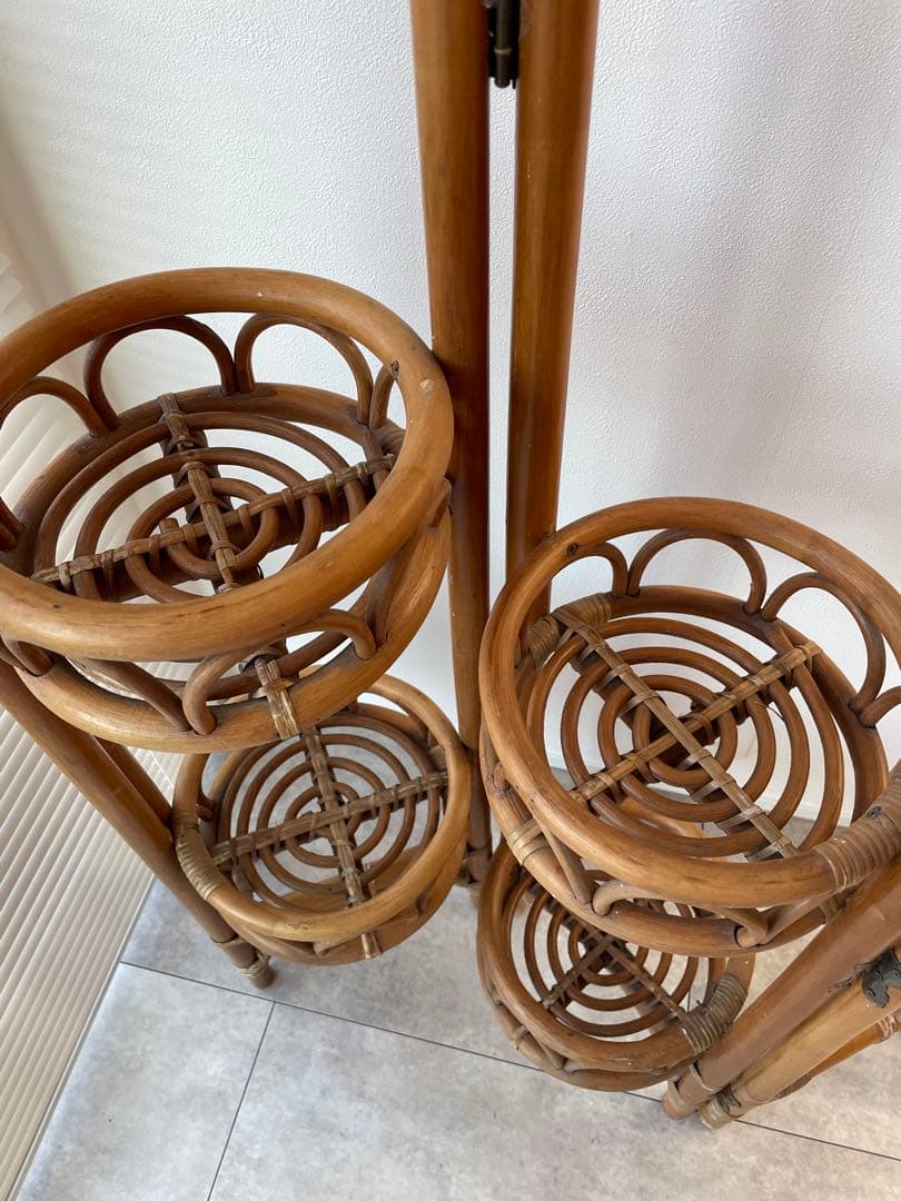 ラタン製 4段植物ラック