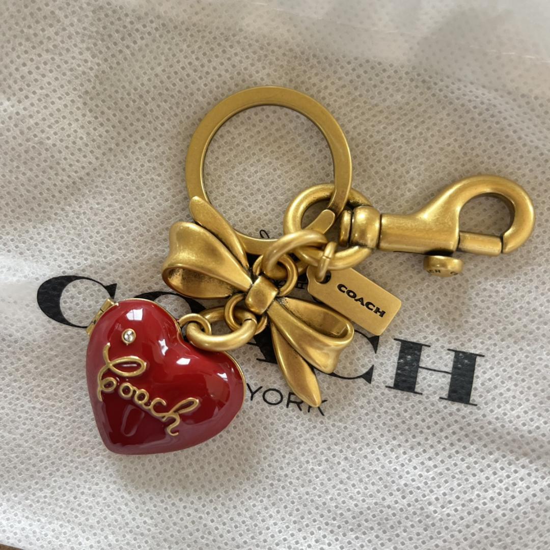 値下げ！COACH　可愛いハート　キーホルダー　写真入れ　ゴールド　新品