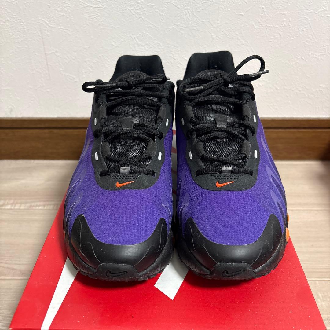 Nike dn8紫/黒 スニーカー