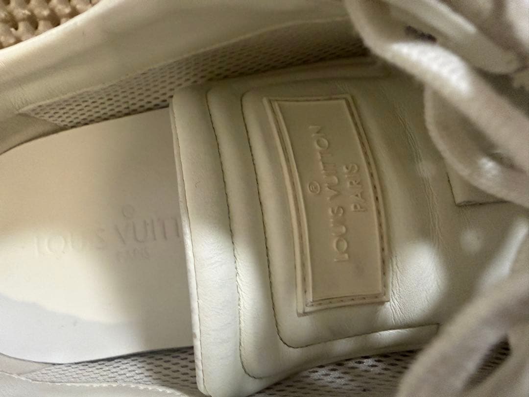 Louis Vuitton スニーカー ホワイト/グレー