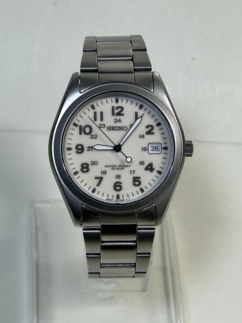 完動 全面蛍光白文字盤SEIKO ミリタリー SBCA003 7N42-8260