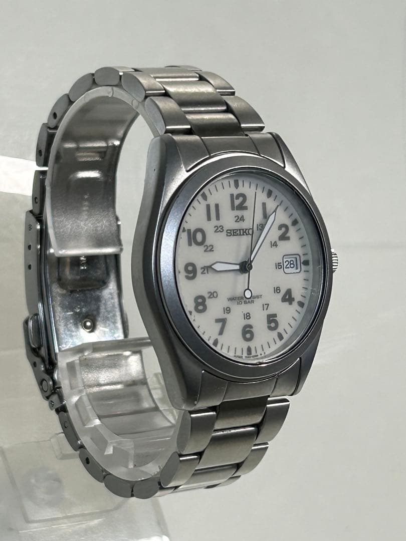 完動 全面蛍光白文字盤SEIKO ミリタリー SBCA003 7N42-8260