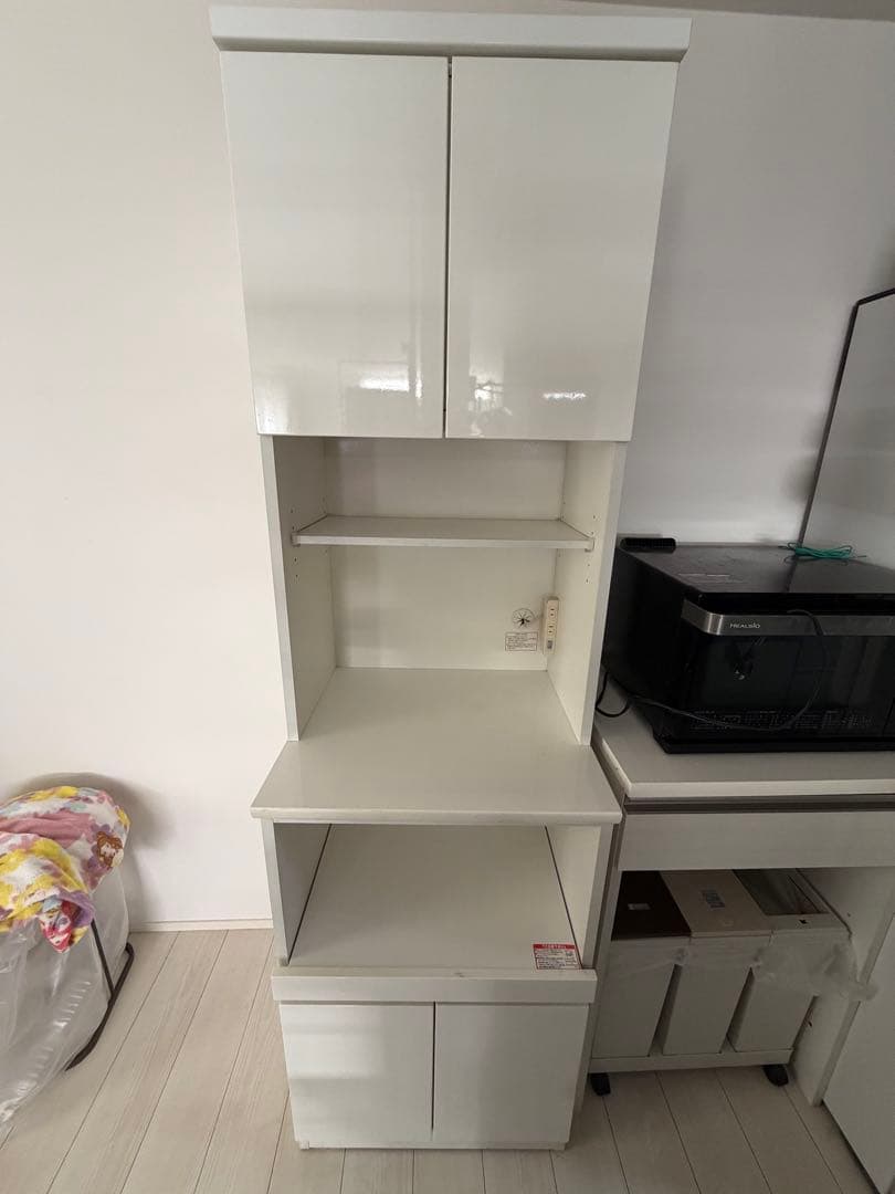 【ニトリ】ホワイト 食器棚 上下二段式