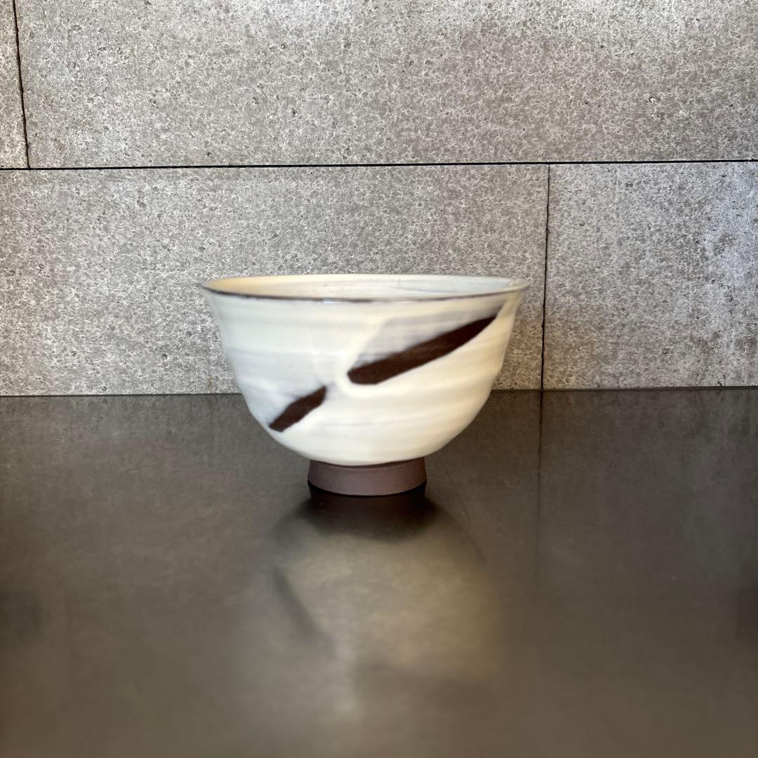 《ほぼ新品》美品【陶葊】京焼　白掛彩草花　色絵付け　陶あん　桜　茶碗