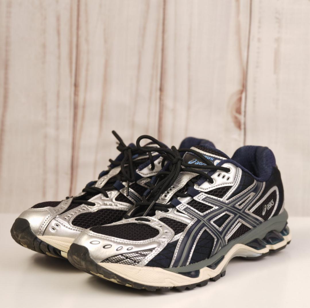 美品 ASICS GEL-NIMBUS 10.1 26.5cm