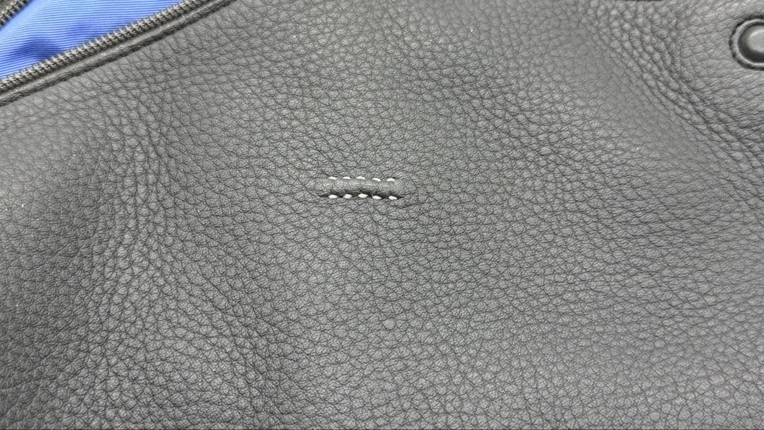 【HMAEN】アエナ　ZEPPELIN PEA ボディバッグ