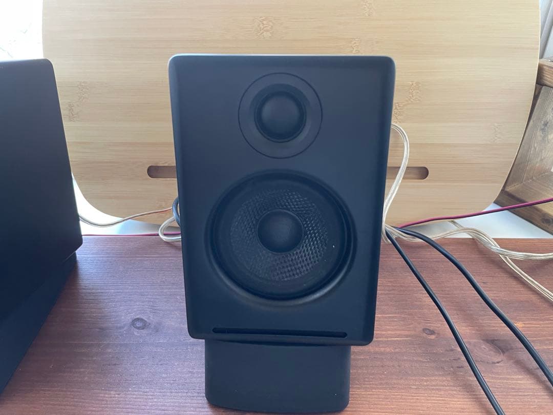 正規フジヤ購入Audioengine A2＋ワイヤレススピーカー別売台七千円）付