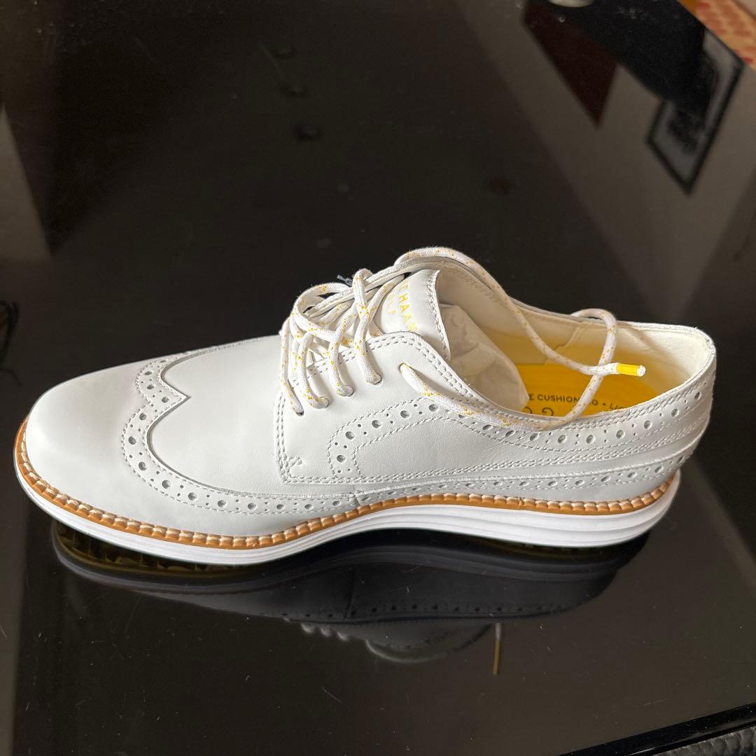 Cole Haan 防水ホワイトゴルフシューズ　24.5センチ スパイクレス