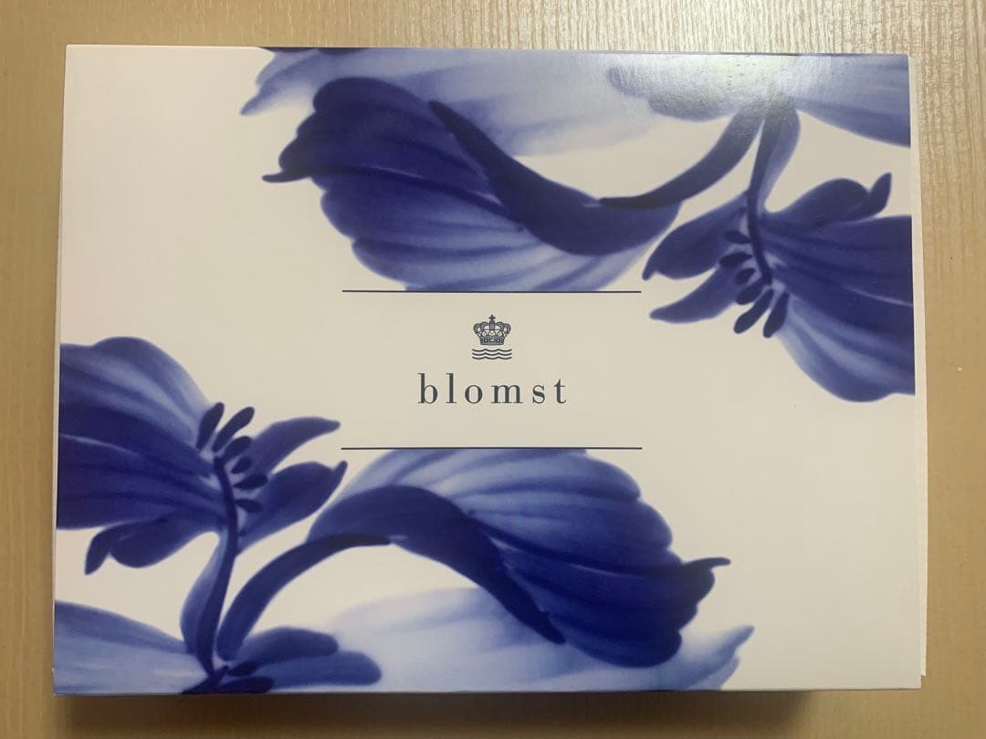 ロイヤルコペンハーゲン　blomst オーバルディッシュ　ホスタ