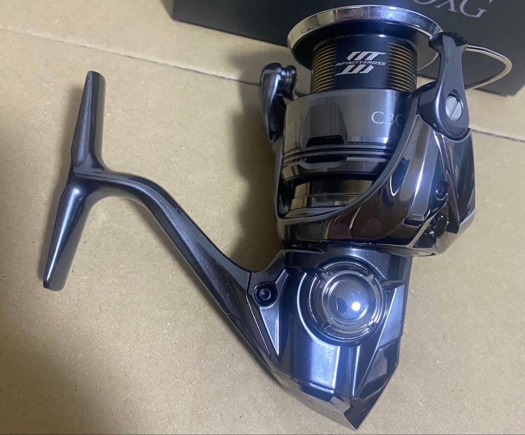 SHIMANO 24ツインパワー　C3000XG