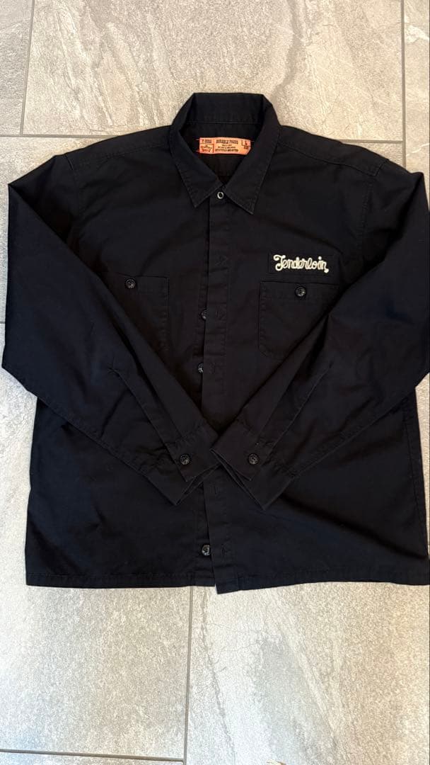 テンダーロイン　黒シャツ Lサイズ